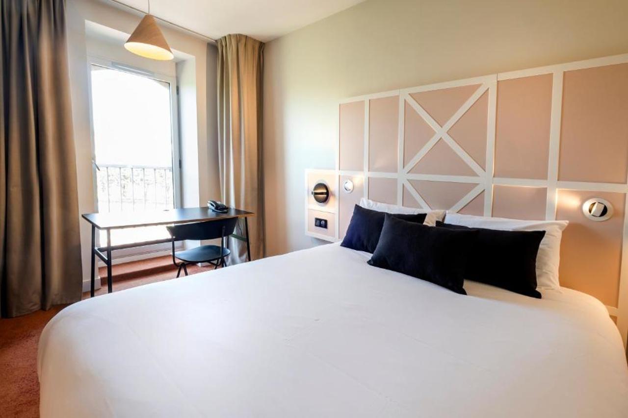 Mercure Rouen Centre Champ De Mars Екстериор снимка