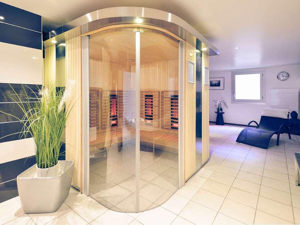 Mercure Rouen Centre Champ De Mars Екстериор снимка