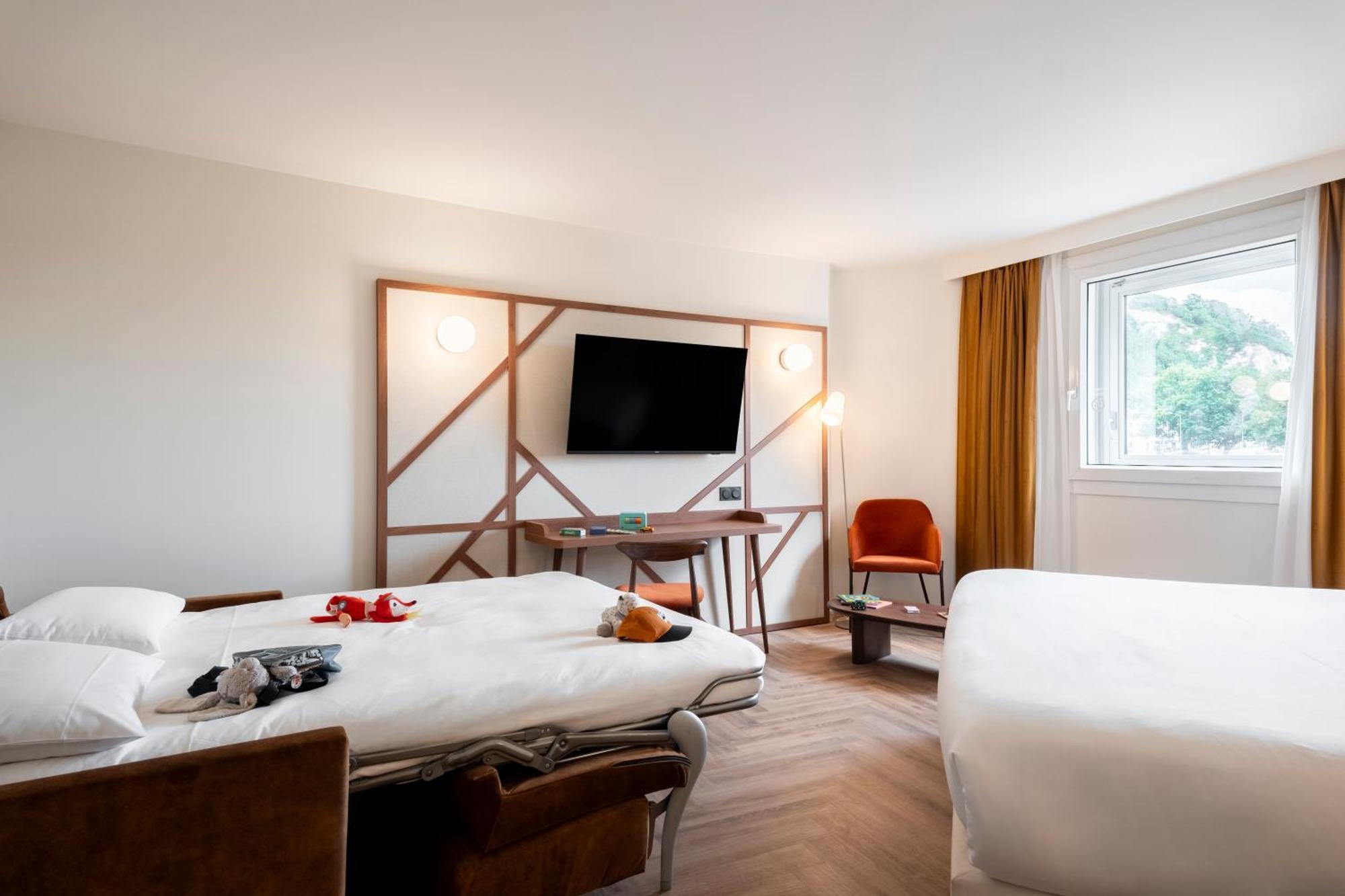 Mercure Rouen Centre Champ De Mars Екстериор снимка