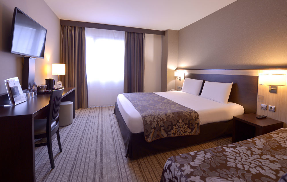 Mercure Rouen Centre Champ De Mars Екстериор снимка