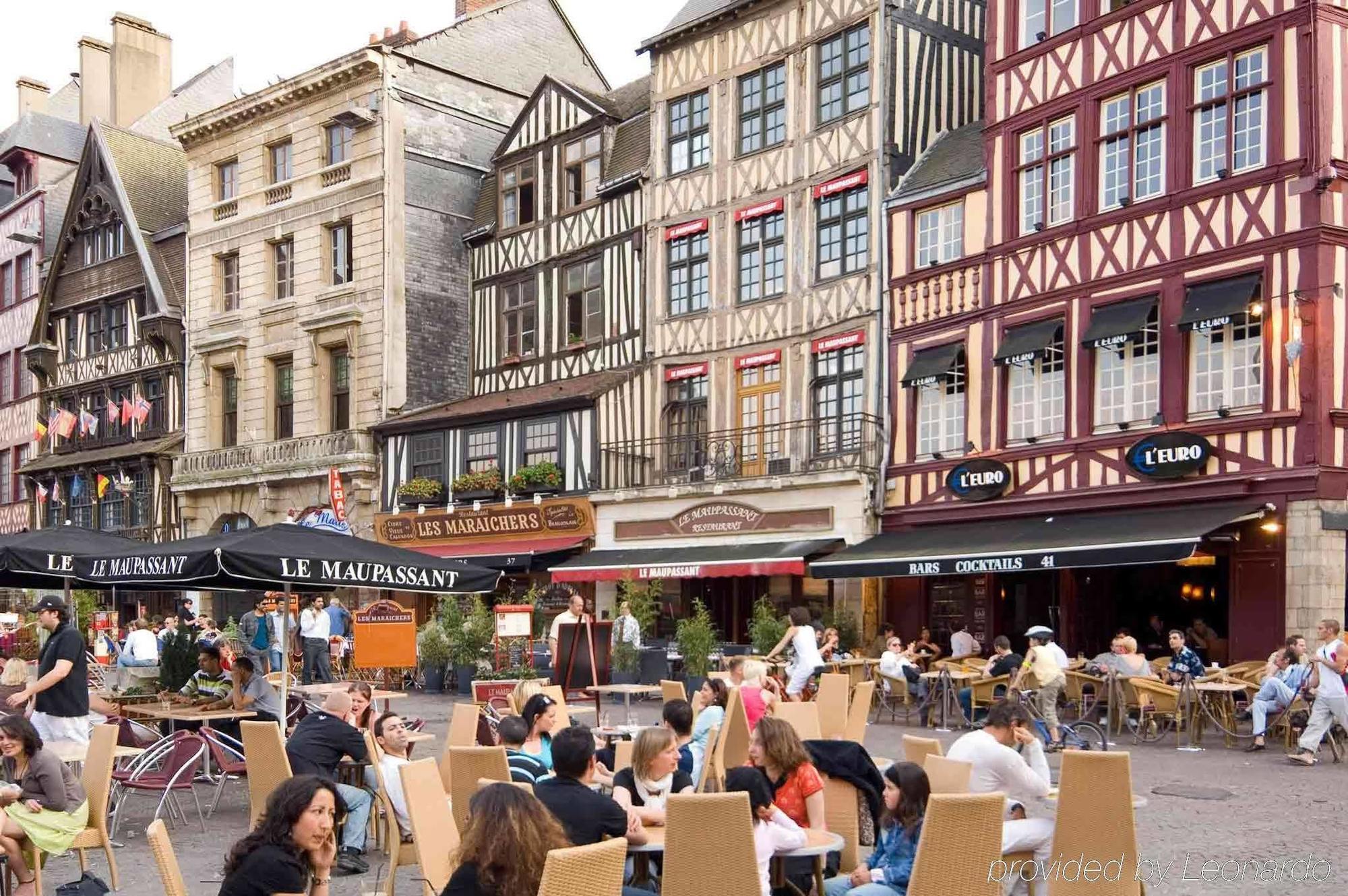 Mercure Rouen Centre Champ De Mars Екстериор снимка