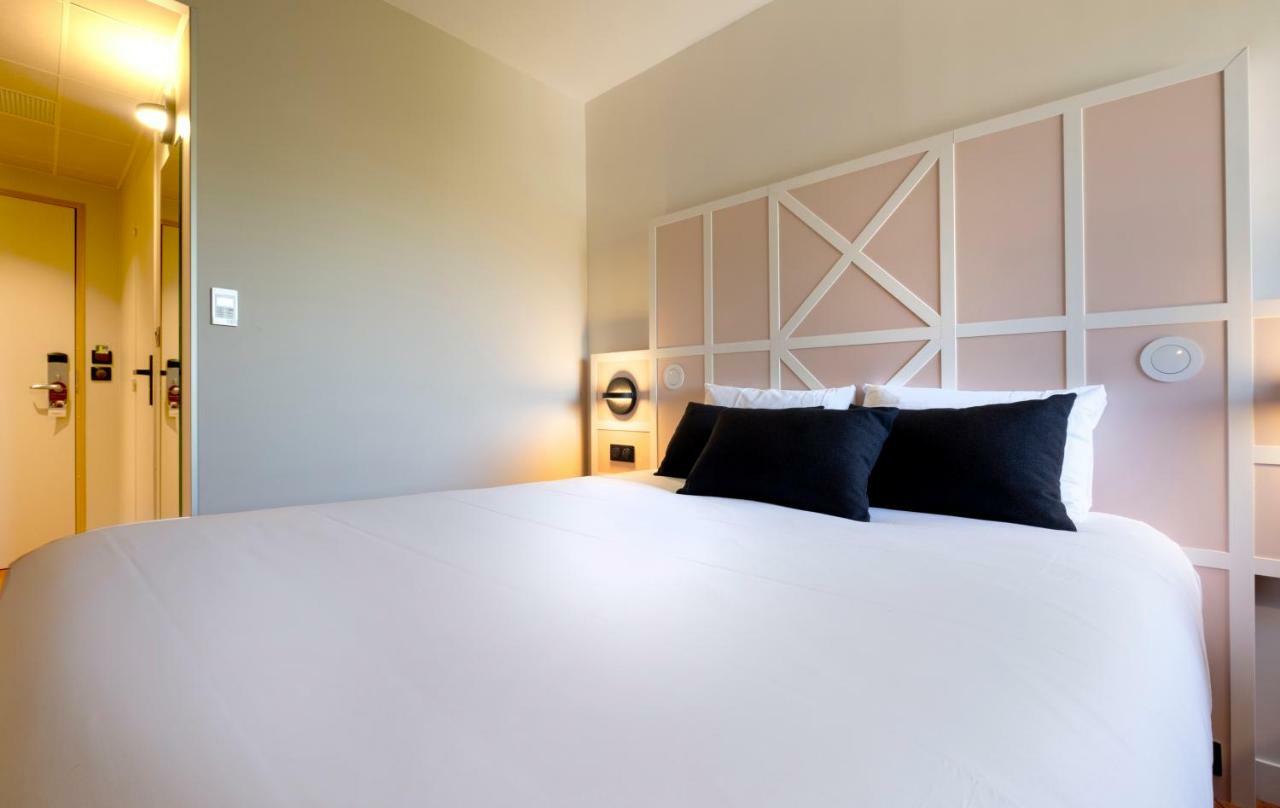 Mercure Rouen Centre Champ De Mars Екстериор снимка